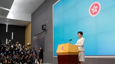 Lãnh đạo Hong Kong 'xin lỗi chân thành' vì dự luật dẫn độ