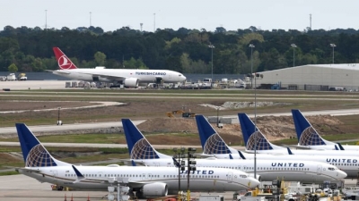 Hàng trăm phi công kiện Boeing vì che giấu khuyết điểm của 737 MAX