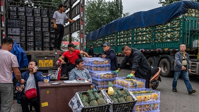 Giá thực phẩm leo thang, dân Trung Quốc lao đao trong những ngày thương chiến