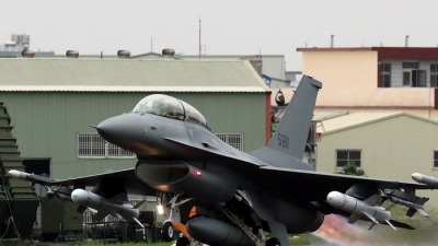 Ông Trump đồng ý bán F-16 cho Đài Loan, Trung Quốc tiếp tục ‘đe dọa’