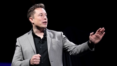 Elon Musk tiếp tục bán cổ phiếu Tesla, tài sản giảm 54 tỷ USD trong 1 tháng