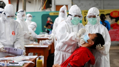 Nikkei: Indonesia 'thất thủ' vì Covid-19, hoài nghi hiệu quả của vaccine Trung Quốc