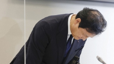 Nhật Bản: Chủ tịch Mitsubishi, Toshiba vướng loạt bê bối