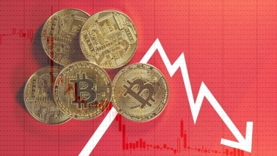 Bitcoin bất ngờ sụt giá 7%, thị trường tiền điện tử lao dốc
