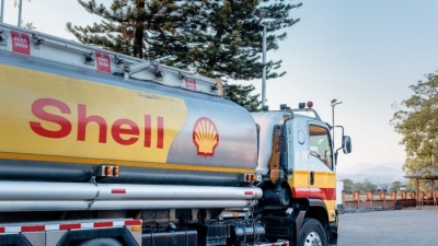 Ngưng hoạt động tại Nga, Shell tuyên bố vẫn mua dầu với chiết khấu cao