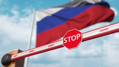 Nga vẫn sống khỏe giữa bão trừng phạt, EU ‘siết vòng kim cô’