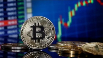 Giá Bitcoin phá đỉnh 2 năm, vốn hóa lấy lại mốc 1.000 tỷ USD