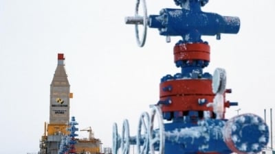 Châu Âu cai khí đốt đường ống nhưng 'tái nghiện' LNG của Nga
