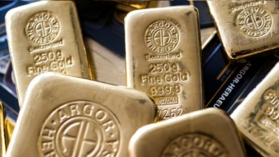Giá vàng thế giới hôm nay (12/9): Thiếu động lực, vàng quay đầu giảm giá