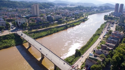 Tổng cục Hải quan đồng ý xây cầu vượt sông Hồng nối sang Trung Quốc
