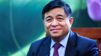 Bộ trưởng Nguyễn Chí Dũng: 'Chính phủ sẽ tiếp tục chính sách phát triển kinh tế nhanh, bền vững'