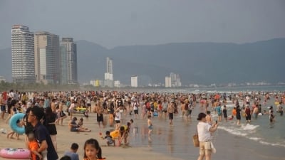 Du lịch Đà Nẵng và Khánh Hòa: Mỗi tỉnh thu hơn 1.300 tỷ trong 5 ngày lễ