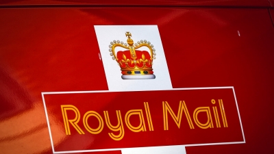 Royal Mail: Biểu tượng bưu chính nước Anh về tay tỷ phú Séc