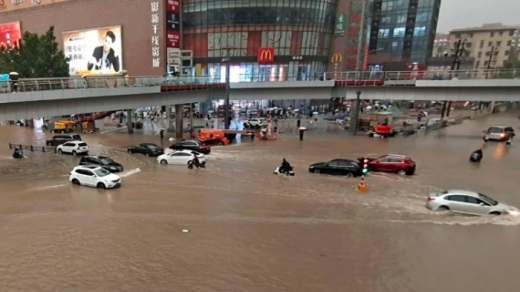 Mô hình chống ngập hàng tỷ USD phá sản, Trung Quốc cay đắng nhìn thành phố chìm trong lũ