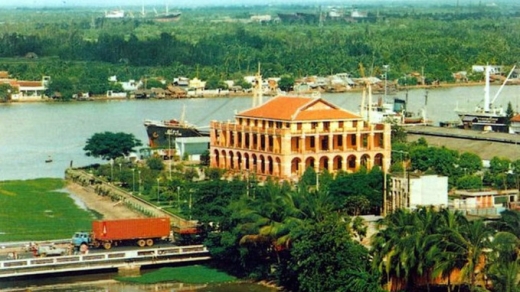 Di dời 10 cảng trên sông Sài Gòn: Bến Nhà Rồng sẽ quy hoạch thế nào?