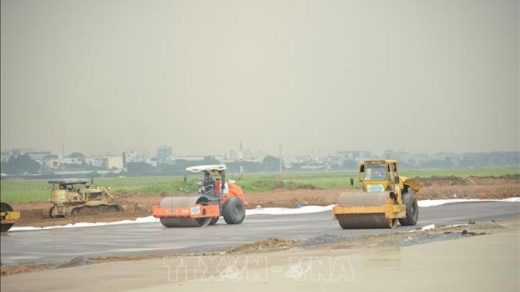 Đề xuất thi công trở lại dự án nâng cấp đường băng sân bay Tân Sơn Nhất