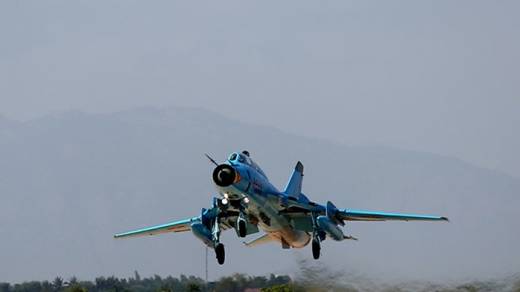Hai phi công hy sinh trong vụ máy bay Su-22 rơi tại Nghệ An