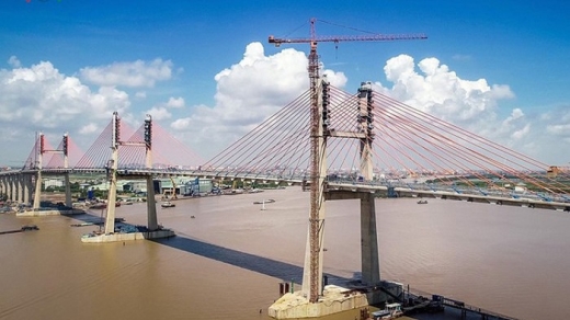 Cầu Bạch Đằng 7.200 tỷ vừa thông xe đã lún võng bị yêu cầu giảm 2,42 năm thu phí