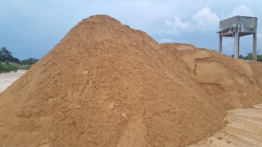Giá cát xây dựng tăng 'chóng mặt' sau quyết định thanh tra tại Quảng Nam