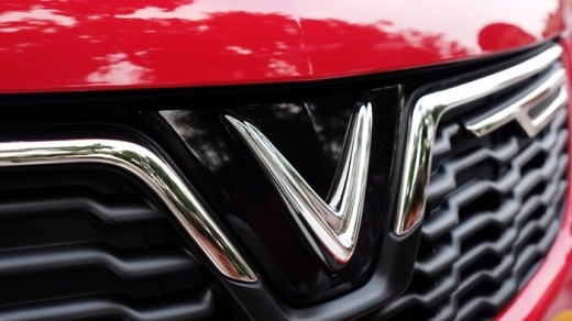 Giá xe VinFast chính thức: Fadil 336 triệu, Sedan 800 triệu, SUV 1,136 tỷ
