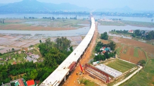 Tới 30/4/2024, nối thông cao tốc từ Hà Nội đến Vinh