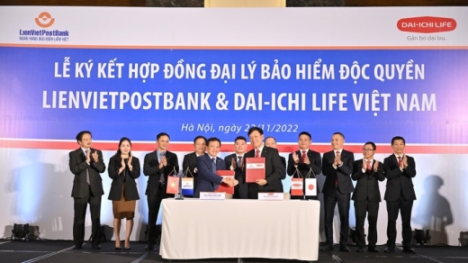 LienVietPostBank bắt tay Dai-ichi Life độc quyền bán bảo hiểm trong 15 năm