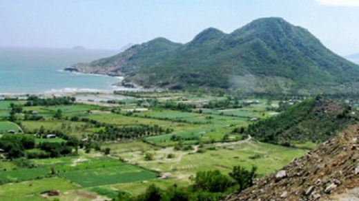 Khánh Hòa tạm ngừng giao dịch đất đai tại Bắc Vân Phong