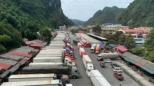 Trung Quốc kéo dài thời gian đóng chợ biên giới đến cuối tháng 2