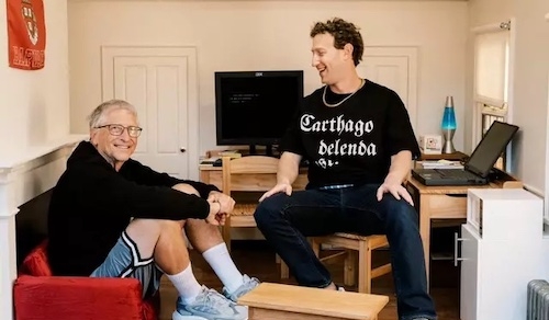 Tỷ phú Bill Gates dự tiệc sinh nhật tuổi 40 của Mark Zuckerberg