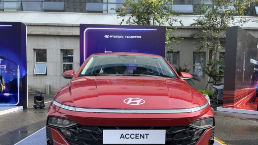 Chọn mua Hyundai Accent mới hay Toyota Vios?