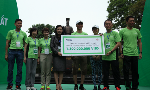 Amway tổ chức giải chạy, trao tặng 1,8 tỷ đồng làm từ thiện