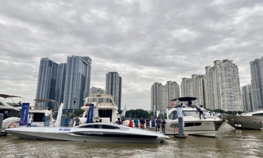 TP. HCM: Sau tour bay trực thăng là du thuyền hạng sang trên sông Sài Gòn
