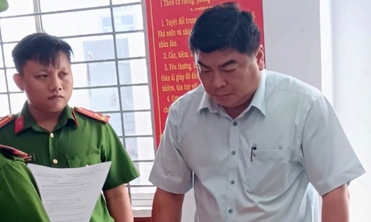 Bắt tạm giam Phó Chủ tịch UBND TP. Long Xuyên Nguyễn Bảo Sinh