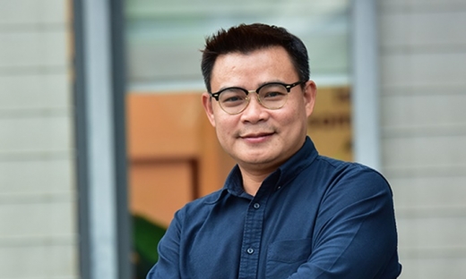 CEO Hùng Đinh: Đóng cửa DesignBold để 'tập trung 1.000% vào Blockchain'