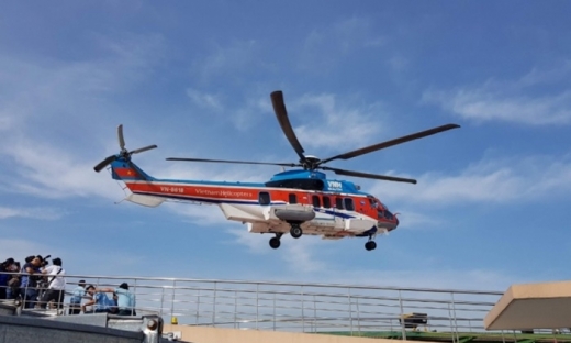 Đề xuất khai thác tour bay trực thăng ngắm TP. HCM từ trên cao 3 ngày/tuần