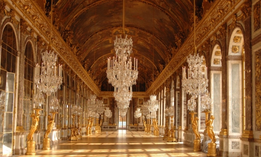 Cảm hứng cung điện Versailles tỏa sáng tại D’. Palais Louis