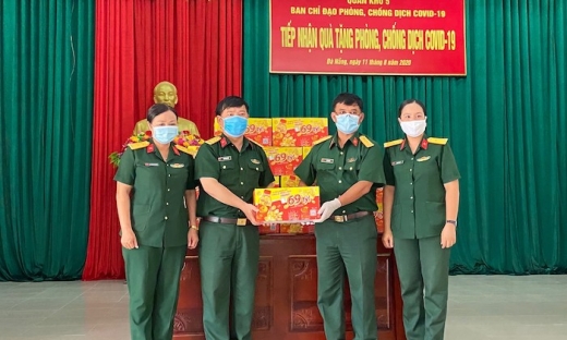 Tân Hiệp Phát tặng 72.000 sản phẩm Trà Thanh Nhiệt Dr Thanh tiếp sức chiến sĩ Quân khu 5, Quân khu 7