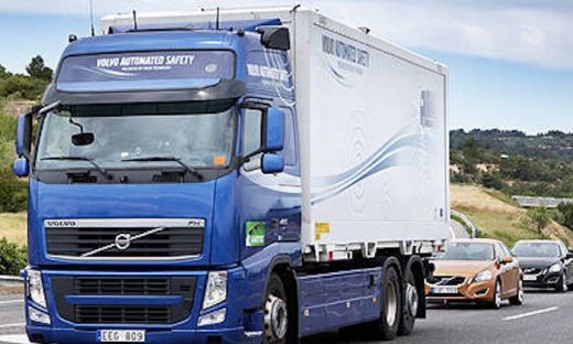 Volvo phải ngừng sản xuất xe tải do thiếu chất bán dẫn