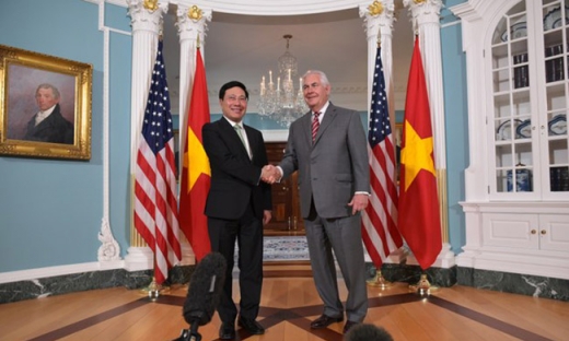 Phó Thủ tướng Phạm Bình Minh hội đàm với Ngoại trưởng Mỹ Rex Tillerson