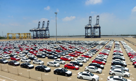 Kỷ lục mới của ô tô nhập khẩu: Hơn 135.000 chiếc về cảng, trị giá 2,96 tỷ USD
