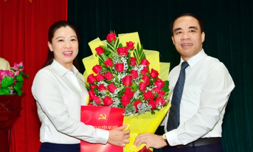Tuyên Quang: Nữ Bí thư Thành ủy 7x được chuẩn y chức vụ mới