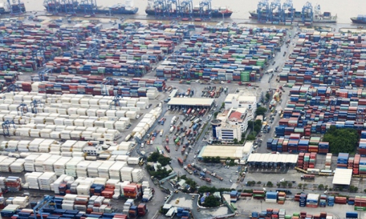 Buộc tái xuất 1.100 container phế liệu nhập về từ năm 2018