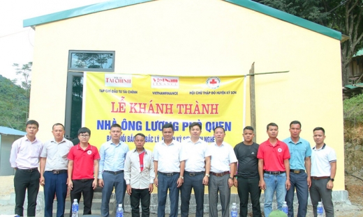 VietnamFinance Foundation bàn giao Nhà tình thương tại huyện Kỳ Sơn - Nghệ An