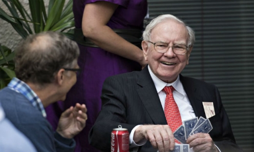 Nhờ chiến thắng của Donald Trump, Warren Buffett  bỏ túi 11 tỷ USD