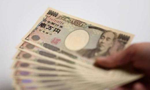 Chính phủ Nhật Bản lần đầu tiên bán trái phiếu 10 năm với lãi suất âm
