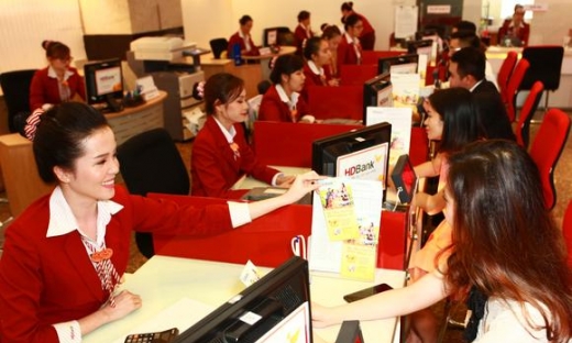 Ngân hàng Việt 'đua' tuyển nhân sự ngoại vào vị trí chủ chốt mảng bán lẻ