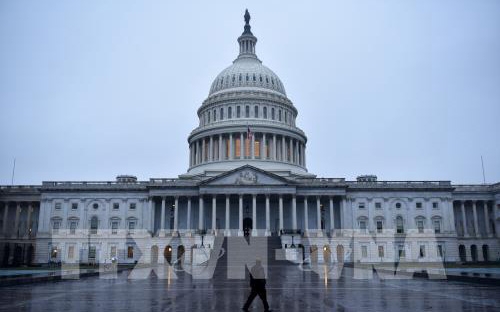 Hạ viện Mỹ vừa thông qua dự luật chi tiêu tạm thời