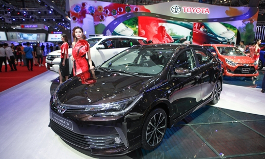 Toyota Việt Nam triệu hồi Corolla Altis do lỗi giảm xóc sau