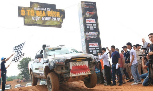 Chính thức khai màn giải đua xe địa hình lớn nhất Việt Nam
