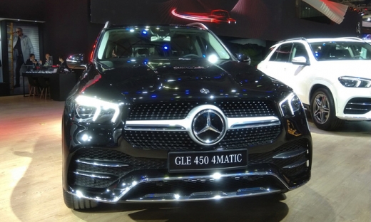 Mercedes-Benz GLE 2019 giá hơn 4,3 tỷ đồng, thách thức BMW X5